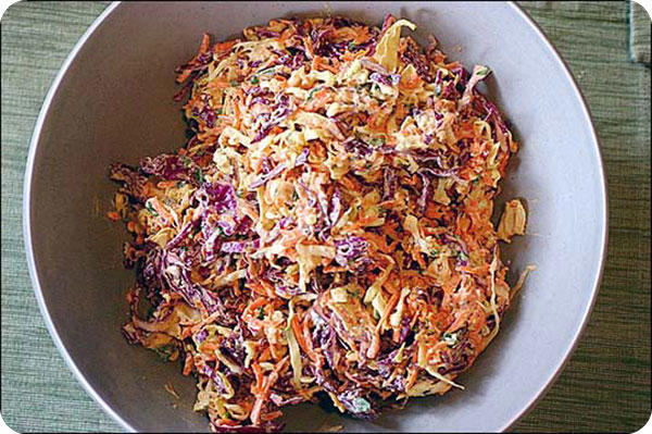 Backyard movie night menu: Coleslaw