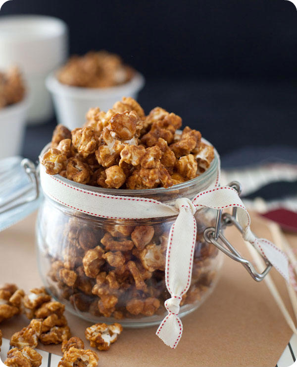 Backyard movie night menu: Sweet & Spicy Cracker Jacks_rounded_corners